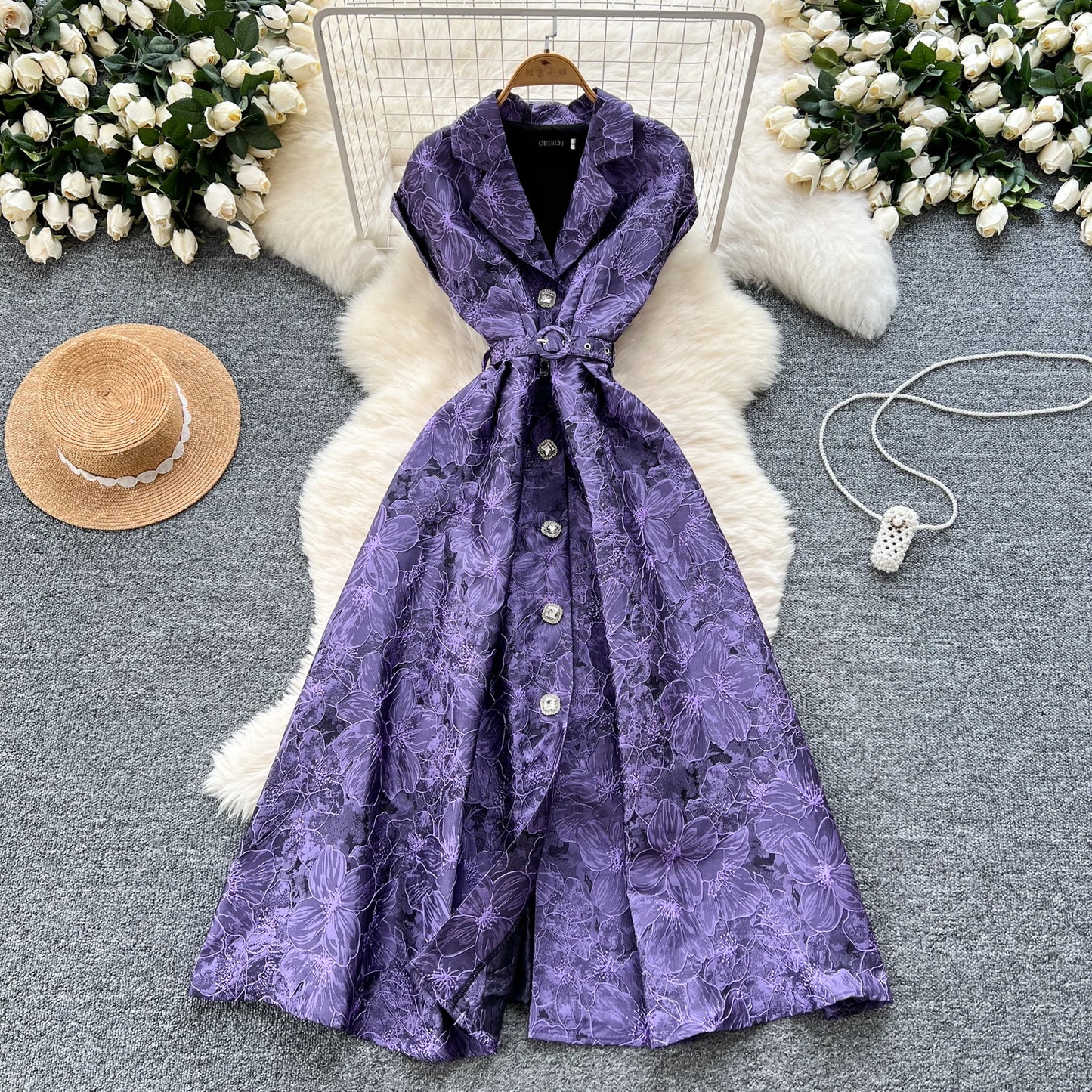 Vestido de verão com estampa.