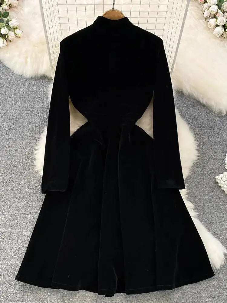 Vestido elegante ,preto, outono inverno