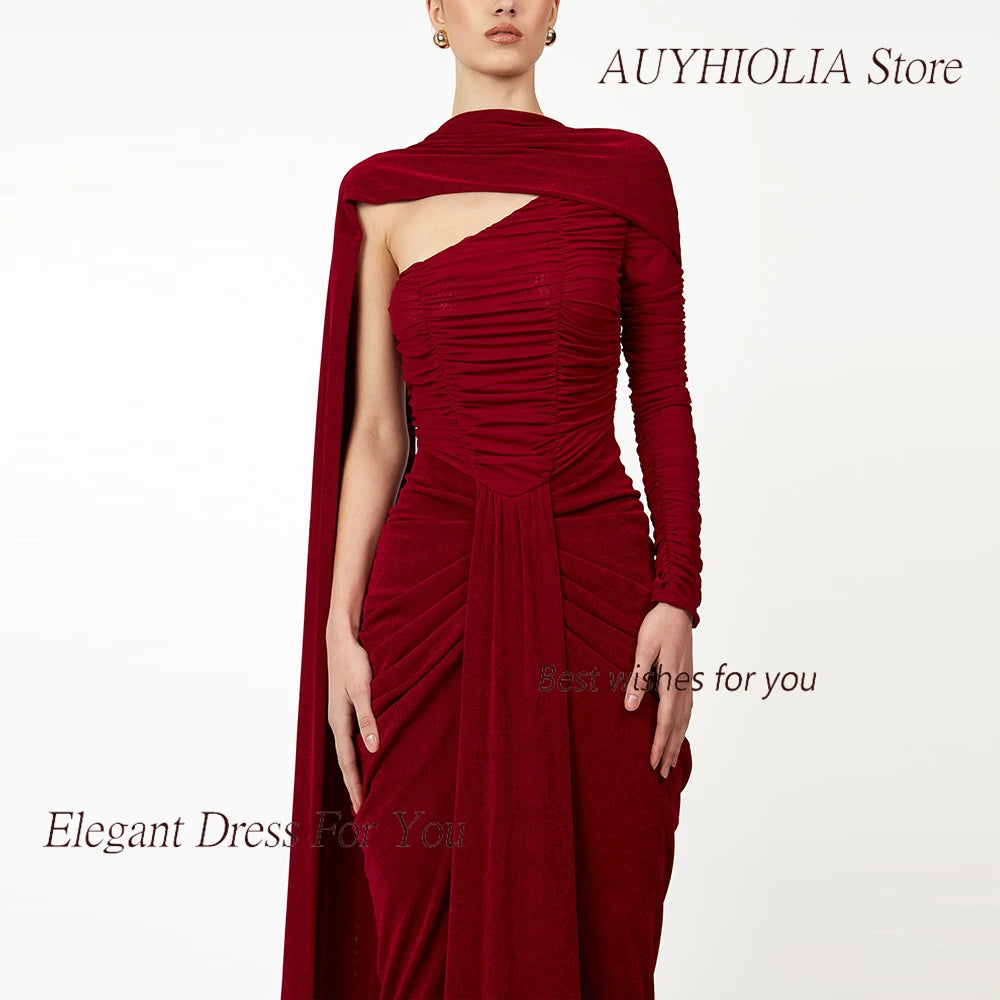 Vestidos de noite de veludo para mulheres.
