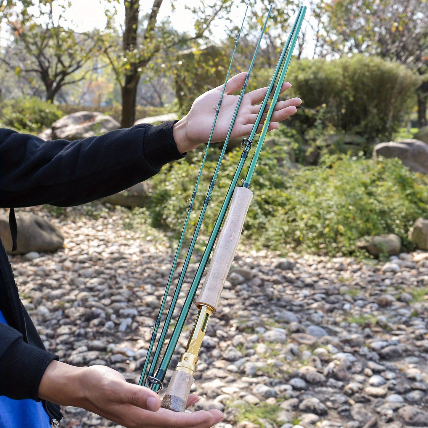 Vara de pesca com mosca Sougayilang Premium de 9 pés - Fibra de carbono 30T, 7/8wt, cabo de cortiça - Ideal para pescadores