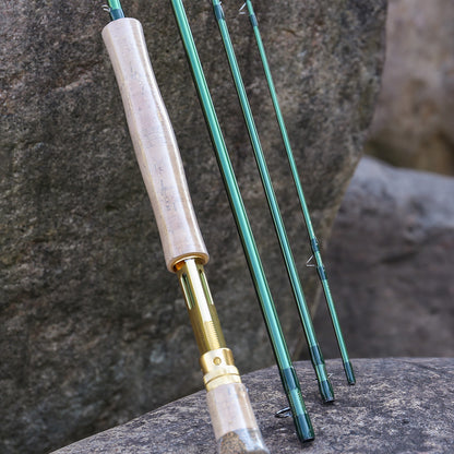 Vara de pesca com mosca Sougayilang Premium de 9 pés - Fibra de carbono 30T, 7/8wt, cabo de cortiça - Ideal para pescadores