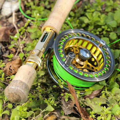 Vara de pesca com mosca Sougayilang Premium de 9 pés - Fibra de carbono 30T, 7/8wt, cabo de cortiça - Ideal para pescadores