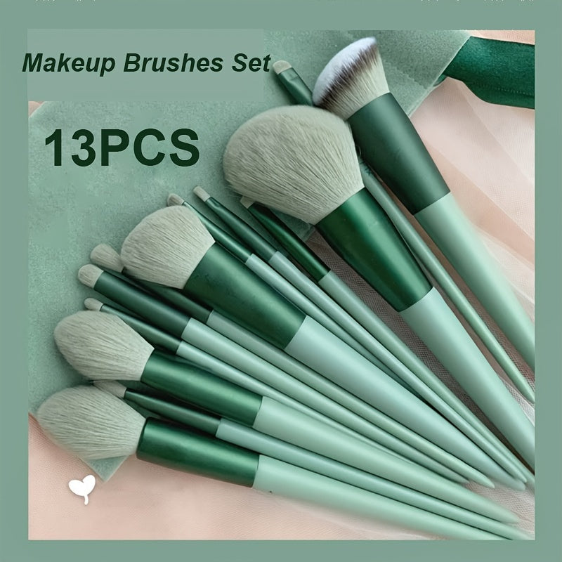 Pincéis de maquiagem macios e fofos,base profissional.