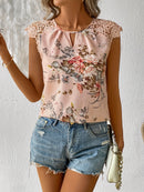 Blusa Elegante com Encaje Floral.
