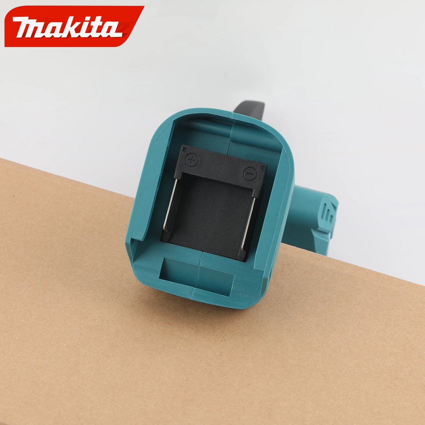 Serra alternativa portátil Makita 12V com bateria de lítio