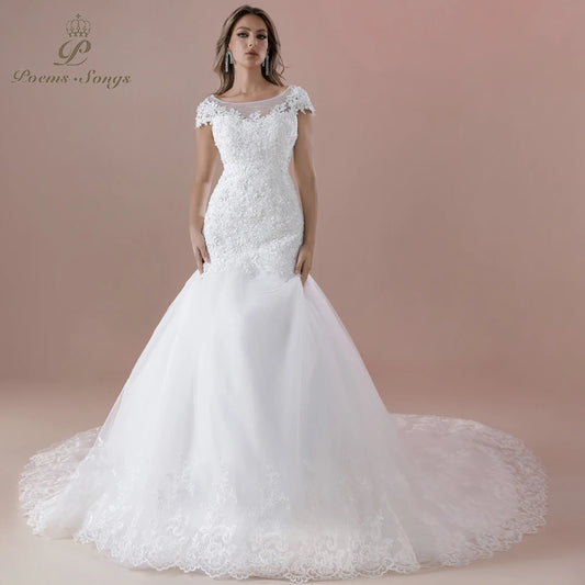 Vestidos elegantes de casamento.