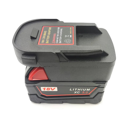 Adaptador de bateria para baterias de lítio Milwaukee de 18 V. Converte baterias Milwaukee em baterias de lítio.