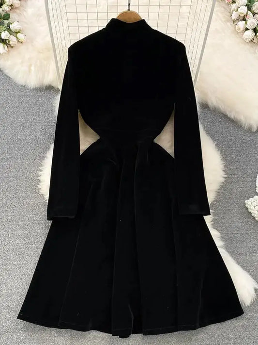 Vestido elegante ,preto, outono inverno