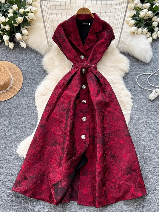 Vestido de verão com estampa.