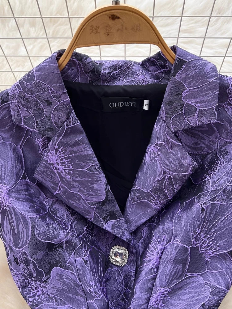 Vestido de verão com estampa.