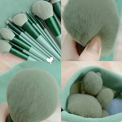 Pincéis de maquiagem macios e fofos,base profissional.